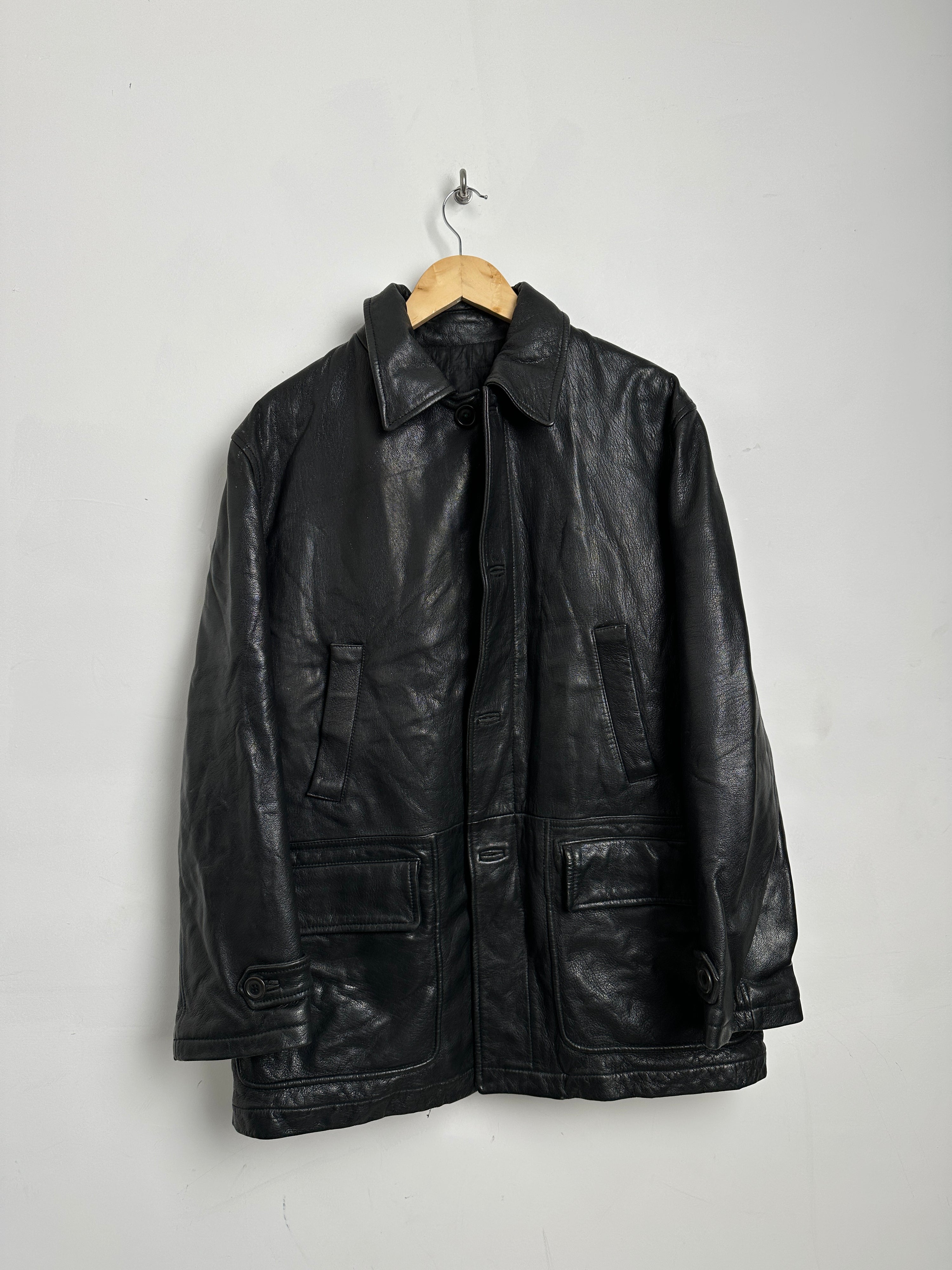 Vintage black leather jacket with zipper - thrift.mt