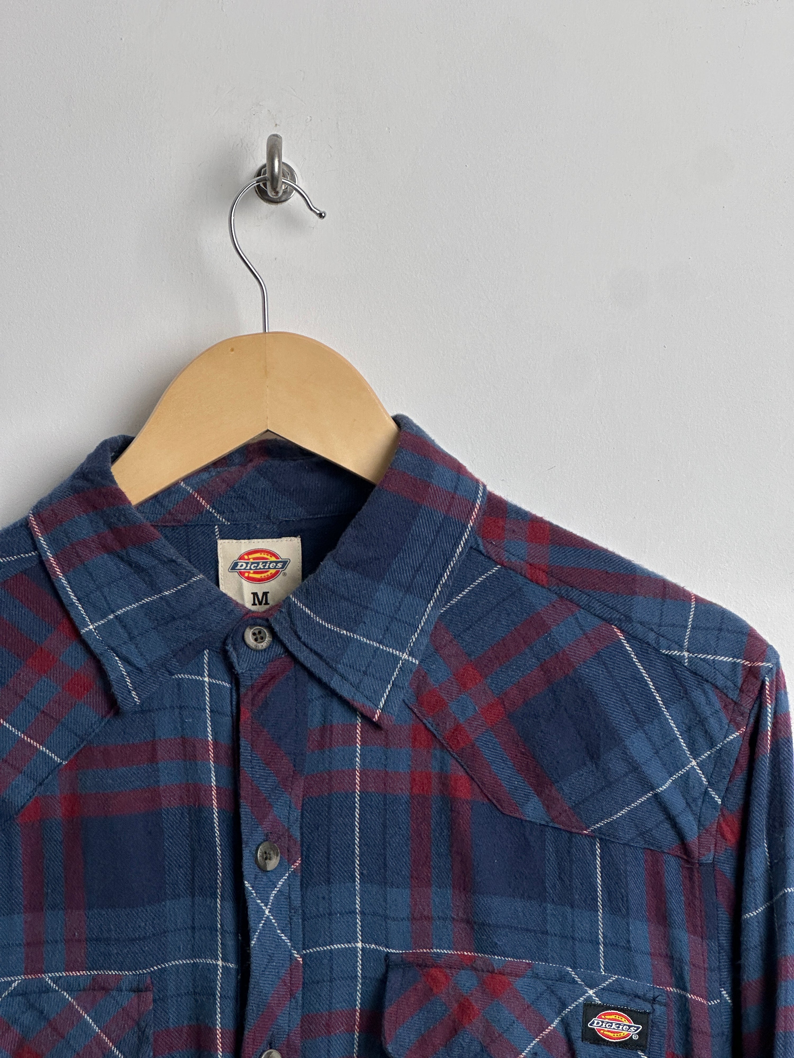 Dickies blue and red flannel - thrift.mt