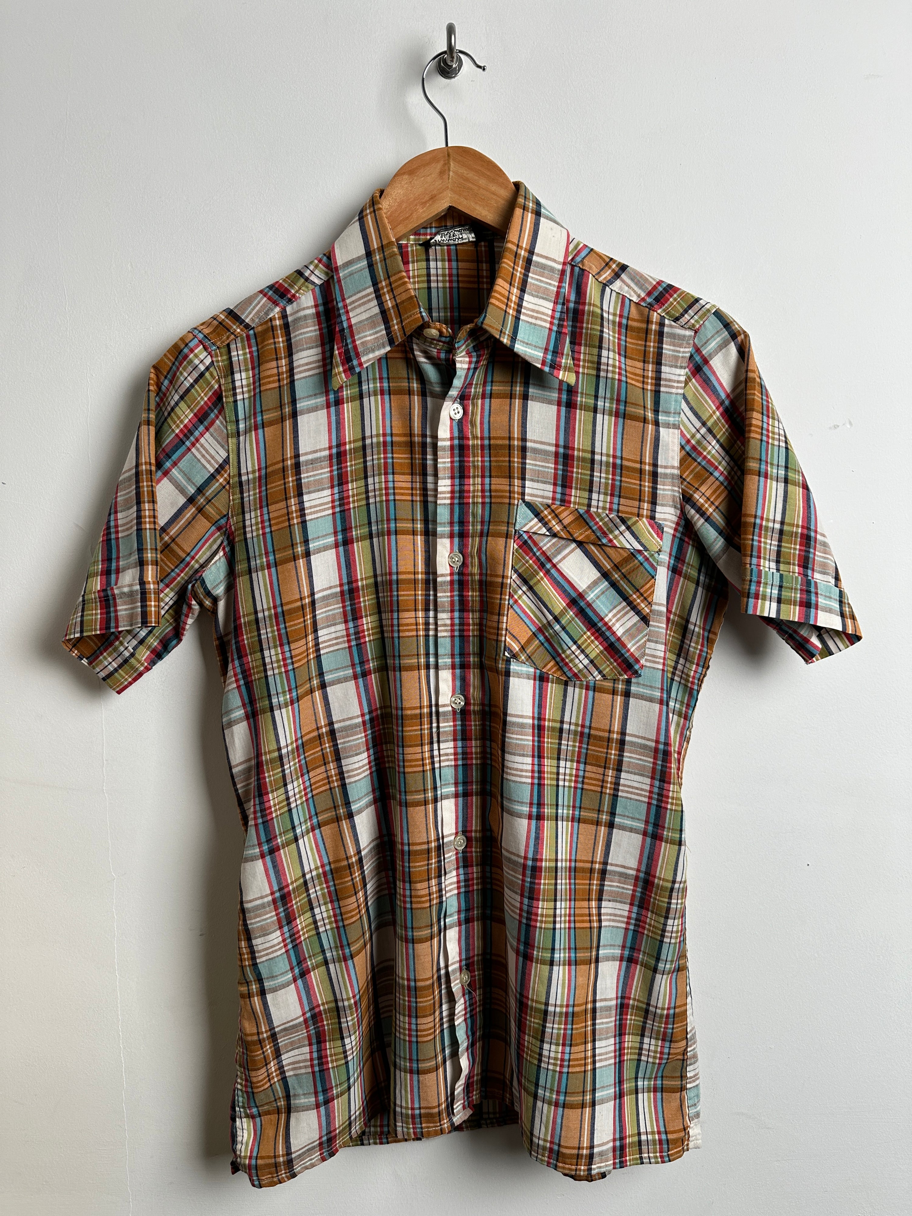 Vintage short checked sleeve shirt - thrift.mt