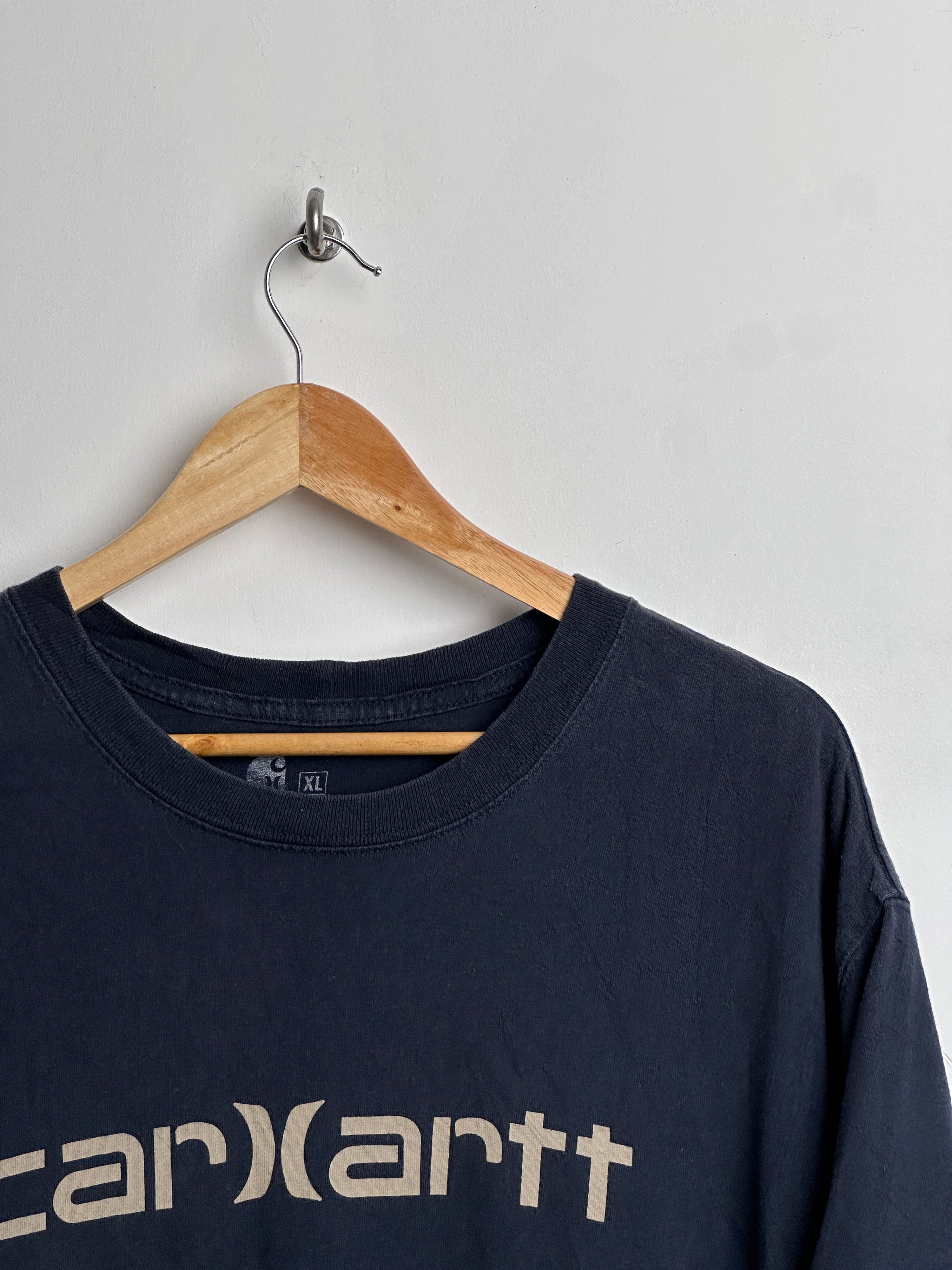 Carhartt navy tee - thrift.mt