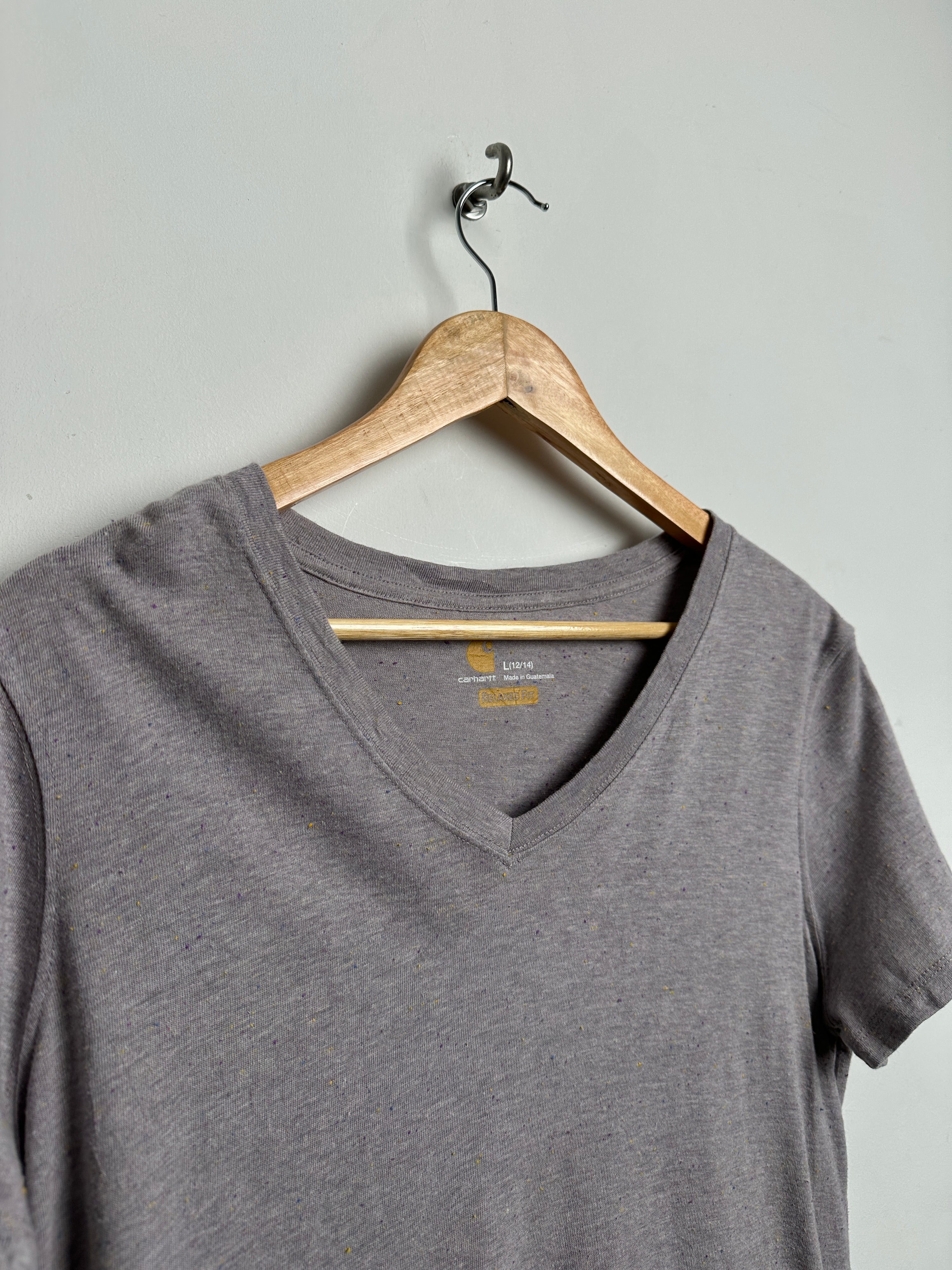 Carhartt violet v neck tee