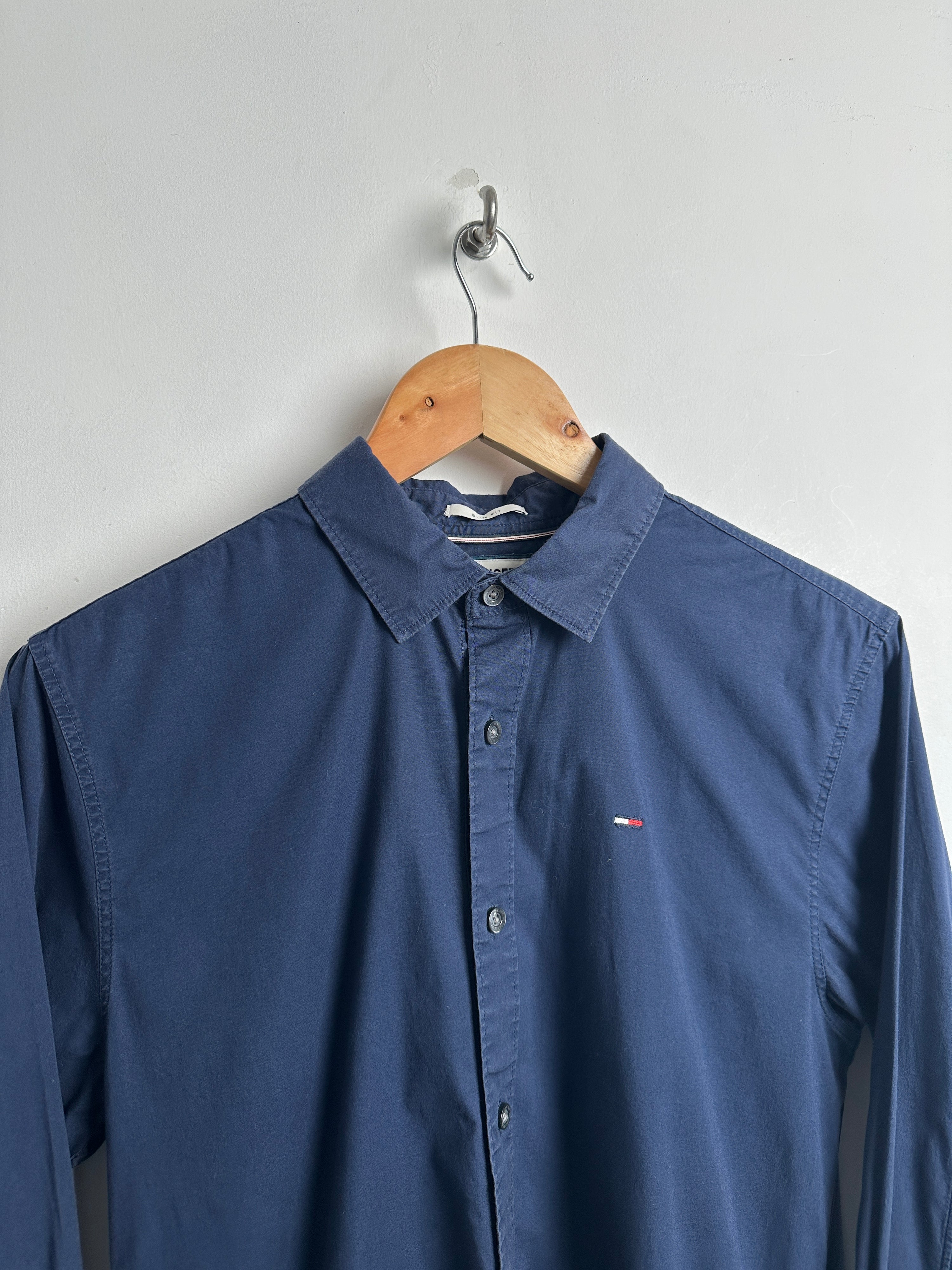 TOMMY HILFIGER LONG SLEEVE SHIRT IN BLUE