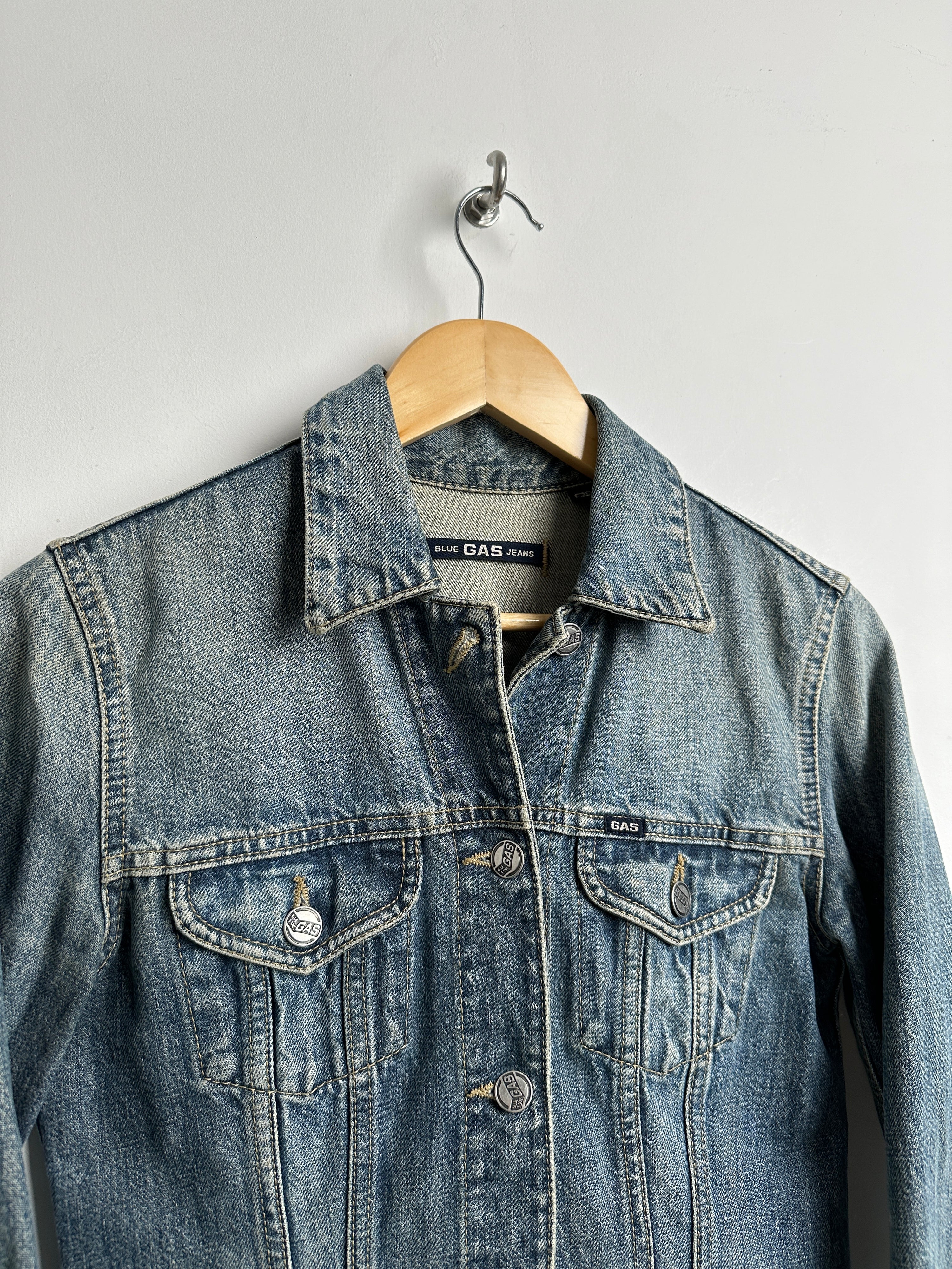 GAS Y2K Women's denim jacket - thrift.mt