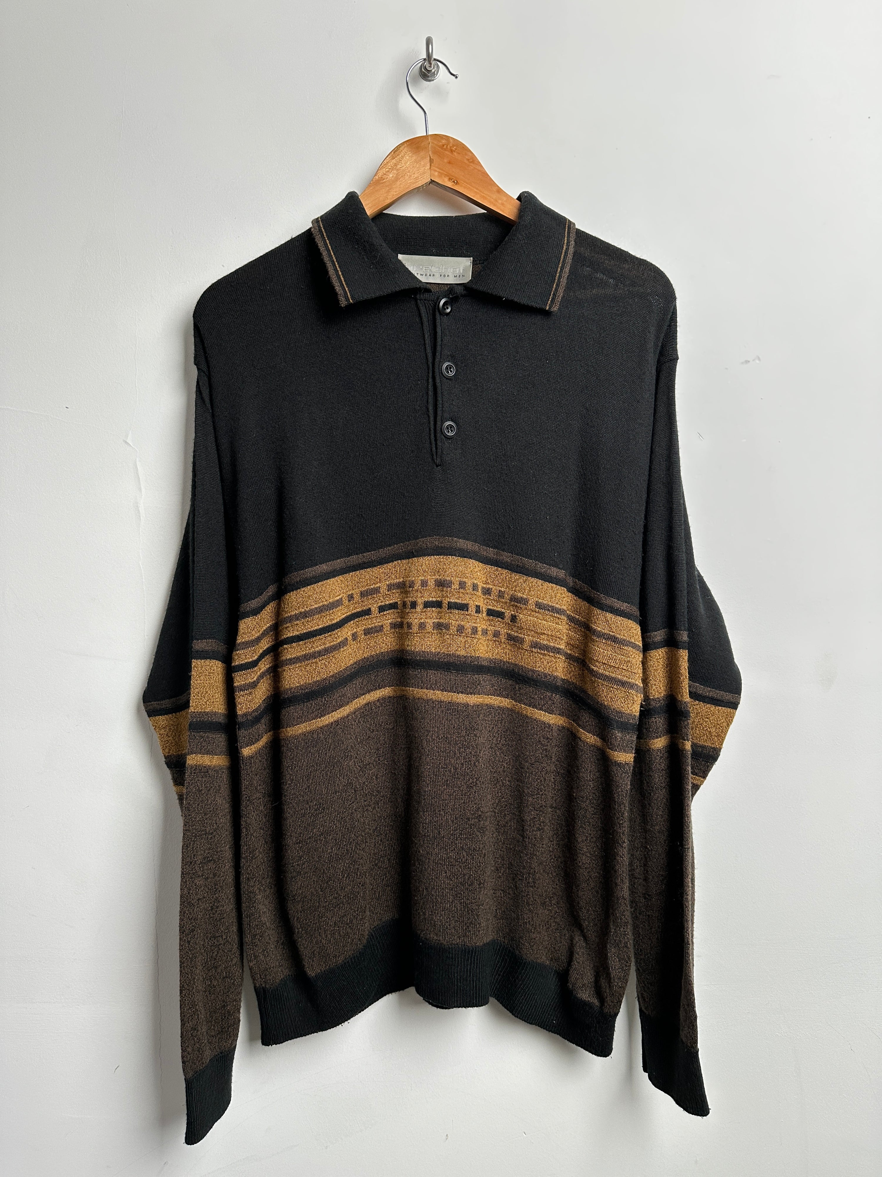 Vintage knit polo in black with brown details - thrift.mt