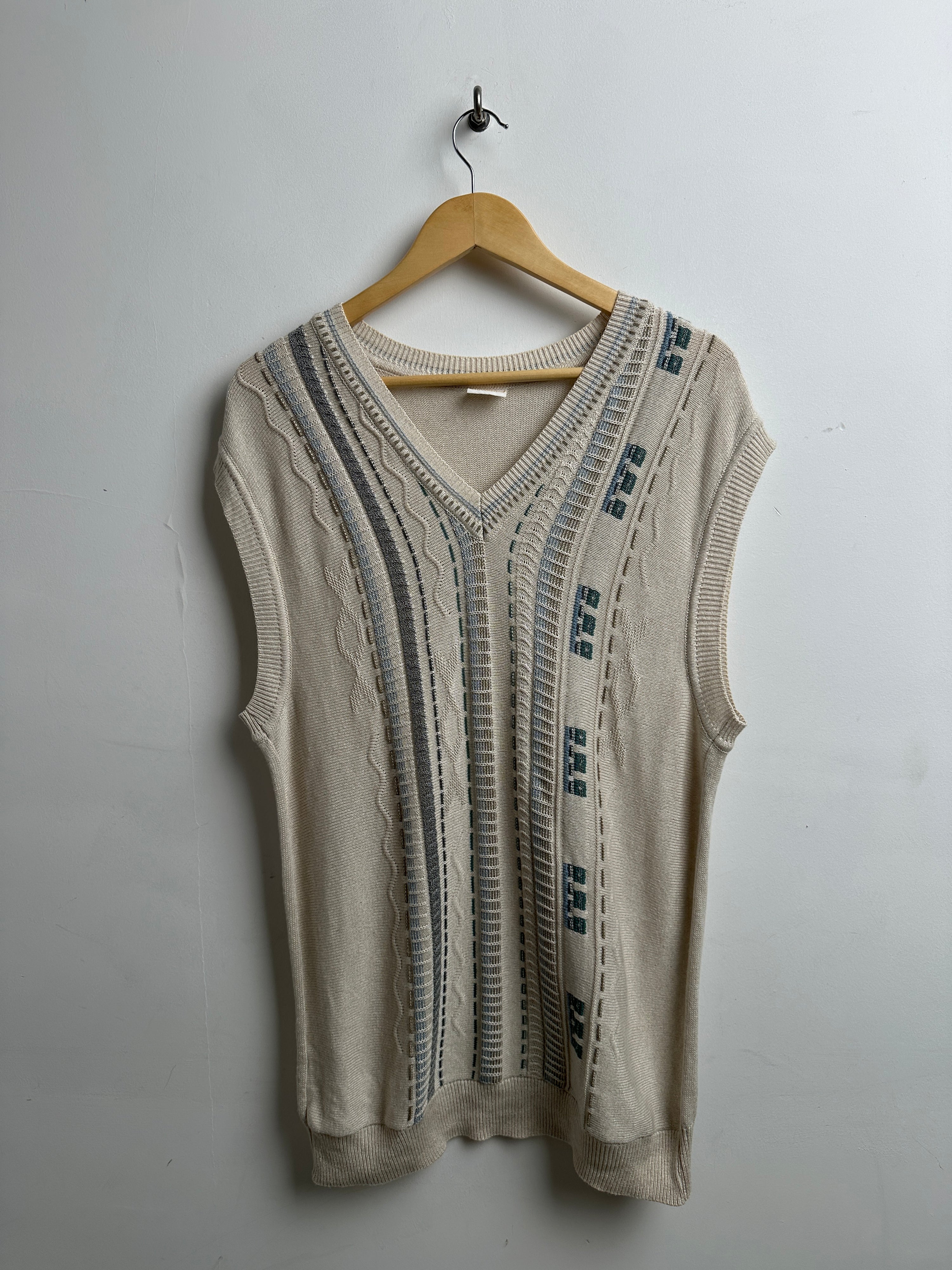 Gubo vintage knit vest in beige - thrift.mt