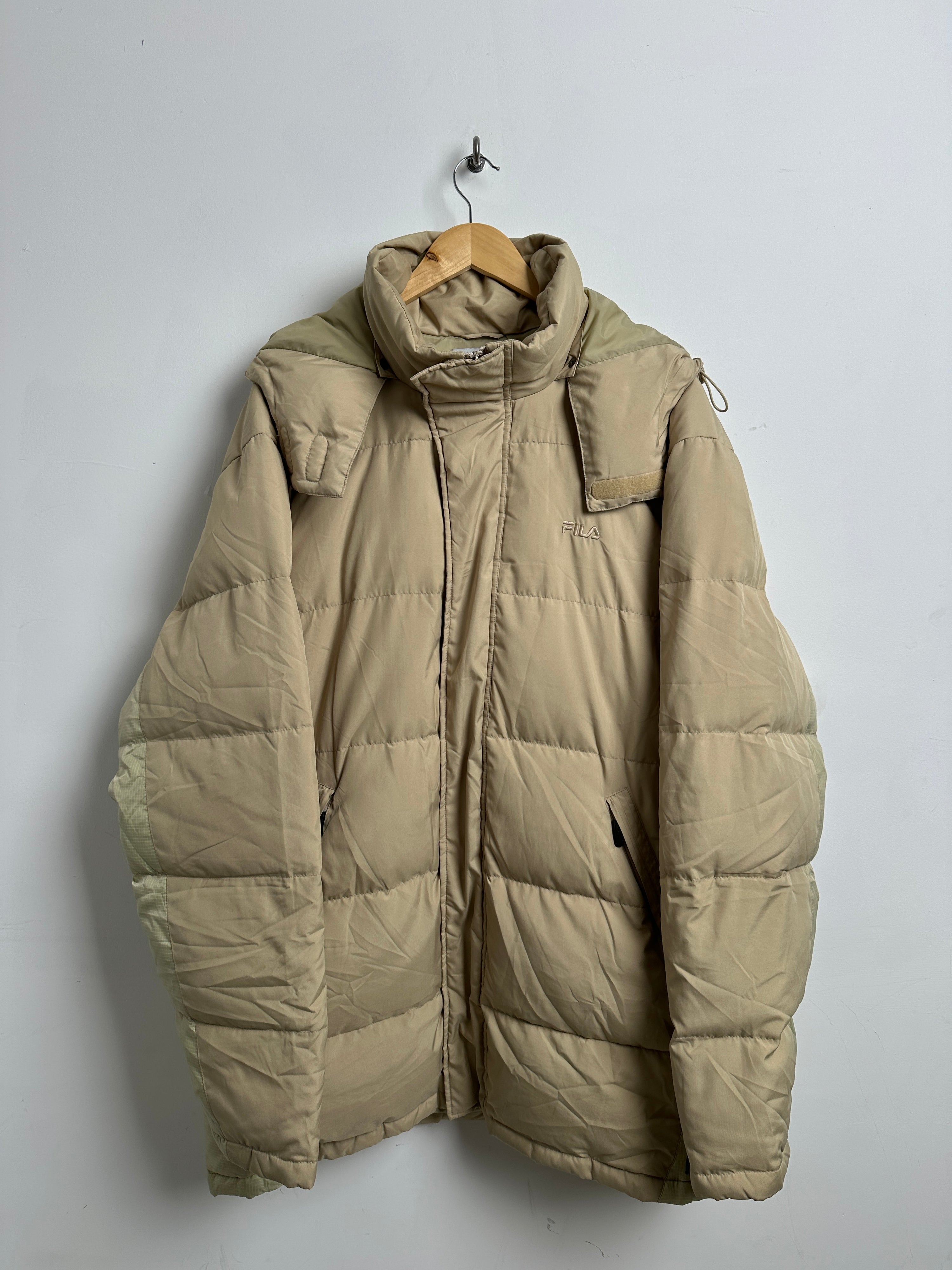 FILA Puffer Coat in beige - thrift.mt