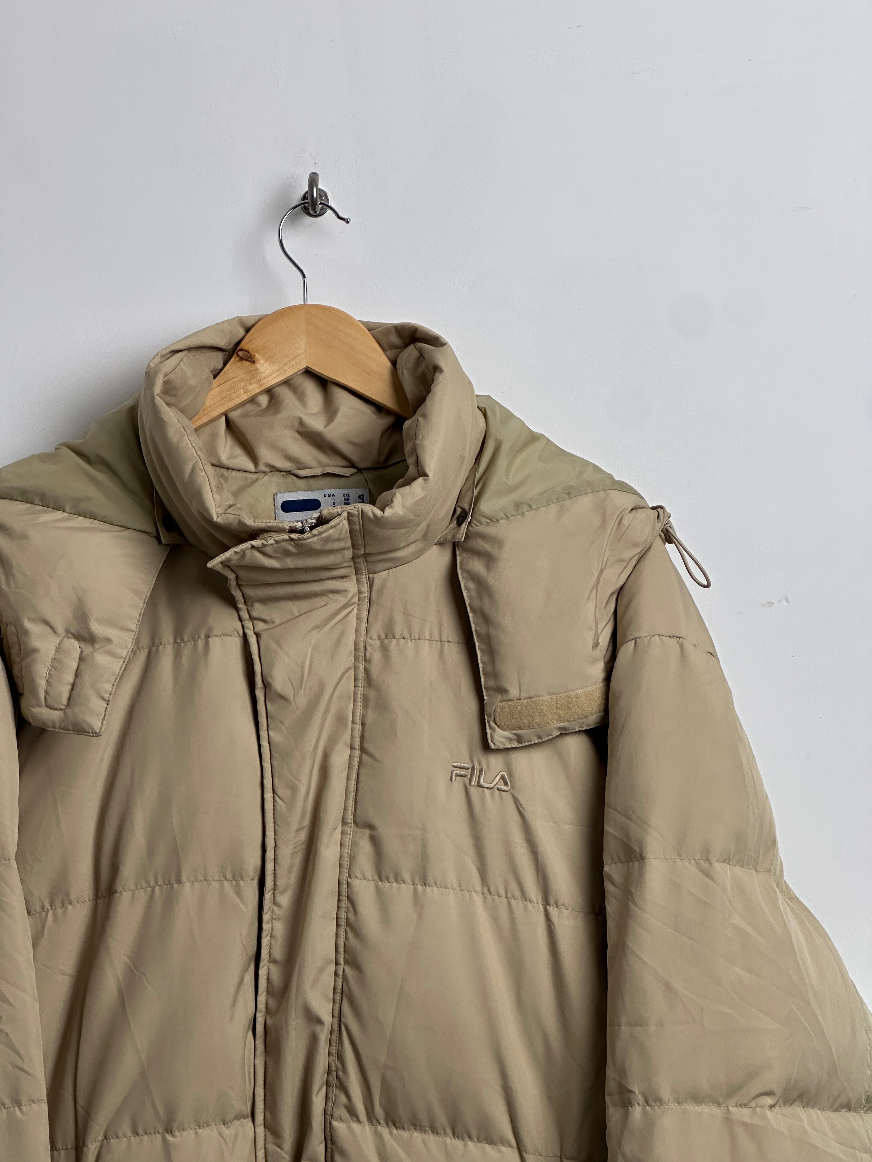 FILA Puffer Coat in beige - thrift.mt