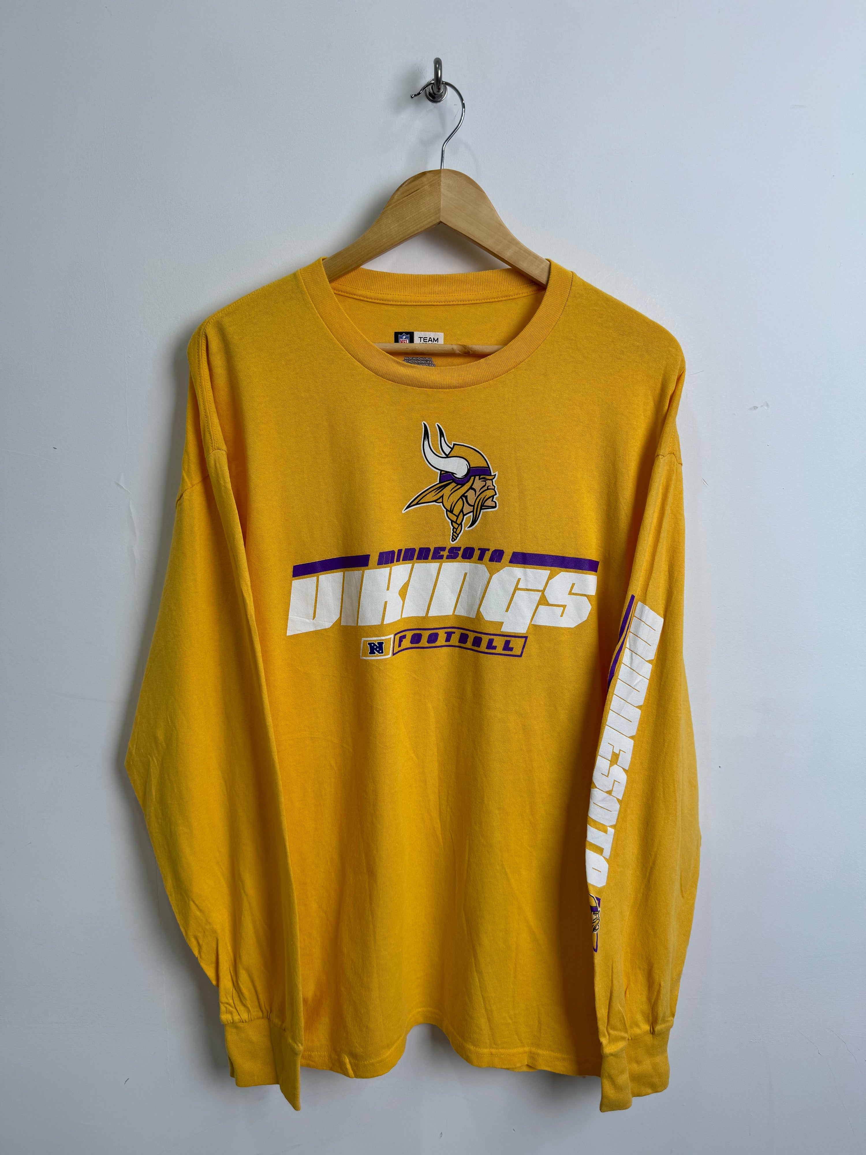 NFL Minnesota Vikings Long-Sleeved Tee in Yellow - thrift.mt